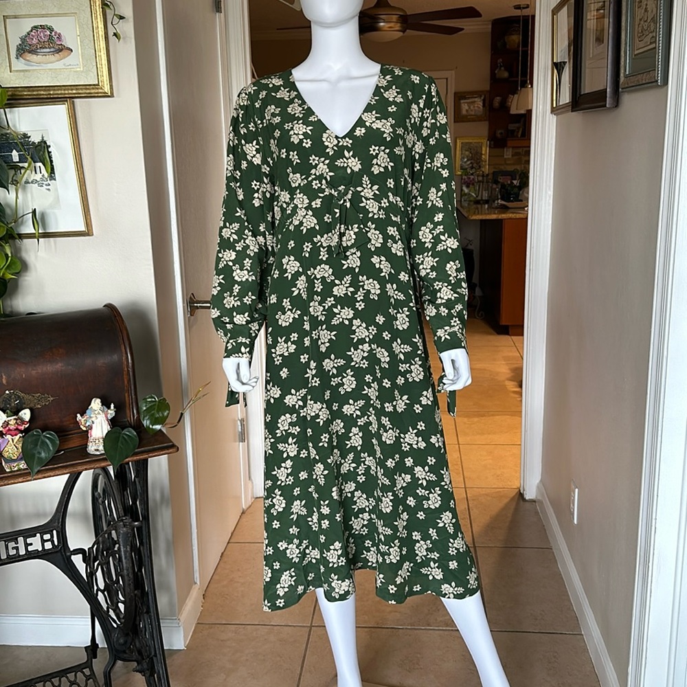 Floral Green Midi Dress